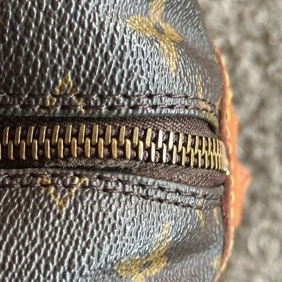 Louis Vuitton Compiegne 28 leather vanity case
Very good condition - Picture 8 of 17